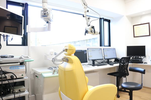 診療室内｜耳鼻咽喉科さがわクリニック｜京都市西京区新林センター前にある耳鼻咽喉科